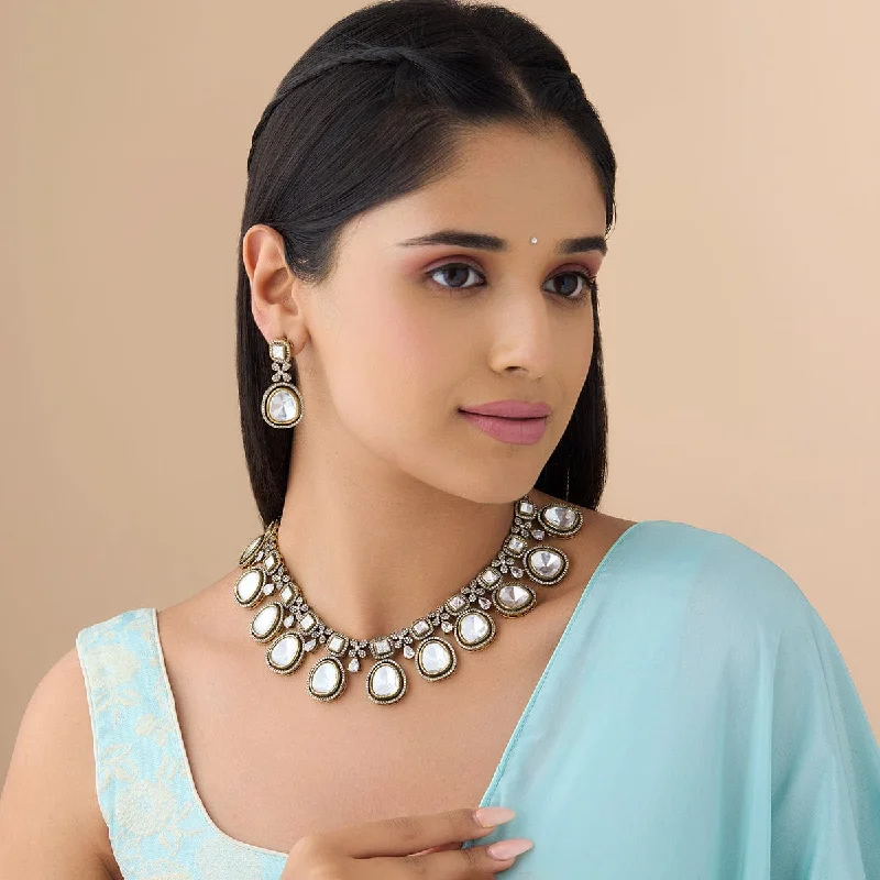 necklaces sleek modern design -Kundan Necklace 174482