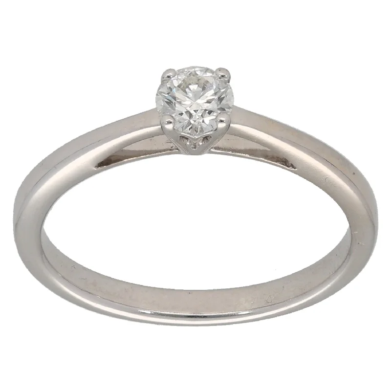 ladies engagement rings floral inspired -18ct White Gold 0.23ct Diamond Solitaire Ring Size L