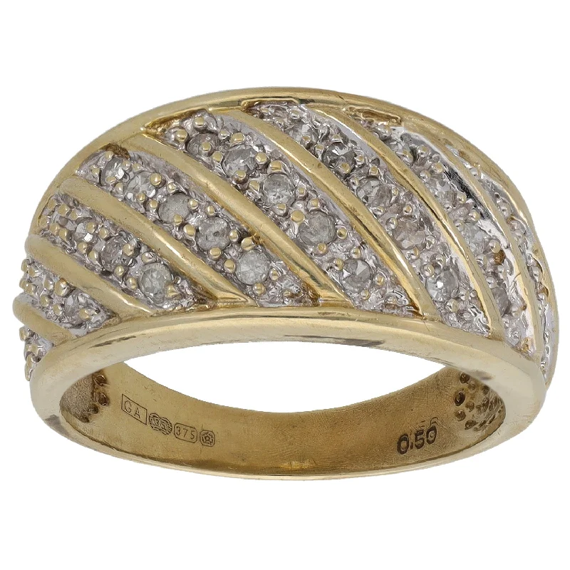 ladies engagement rings cushion cut design -9ct Gold 0.50ct Diamond Dress/Cocktail Ring Size O