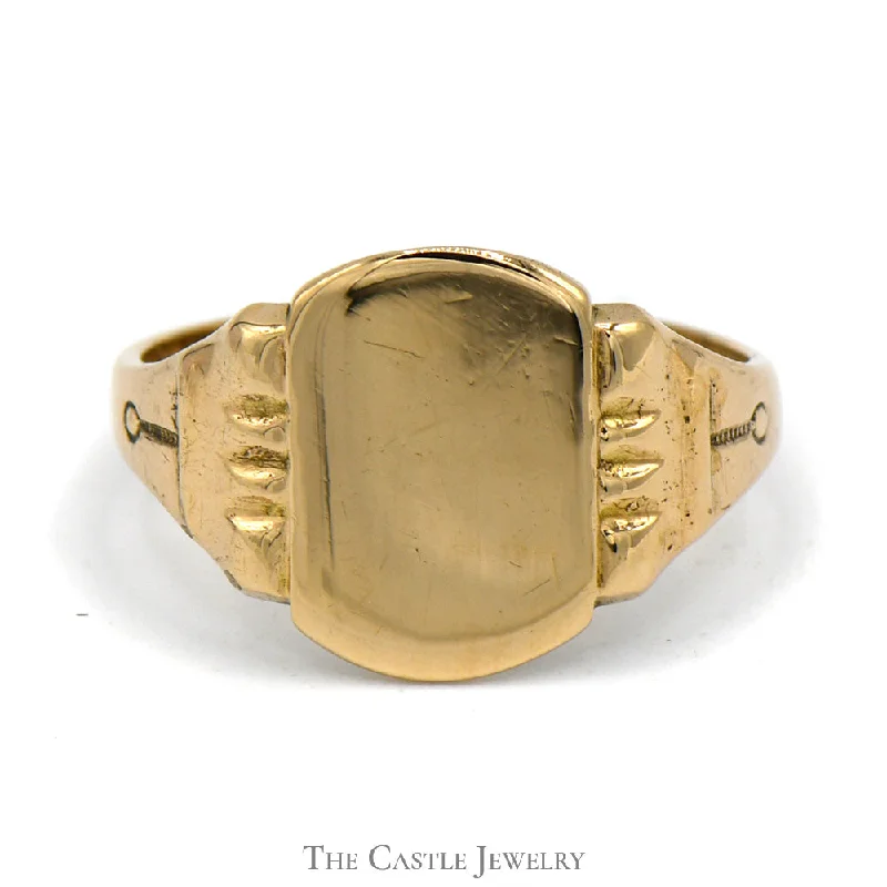 ladies rings bold fashion statement -10k Yellow Gold Signet Ring - Size 5.5